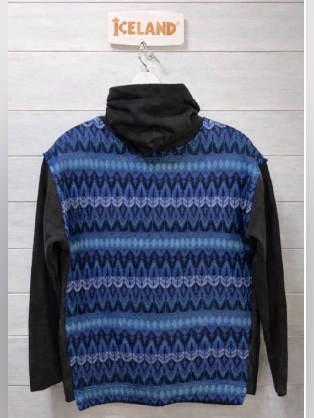 ICELAN Blue & Black Scandinavian Wool Knit Sweater – Size 10